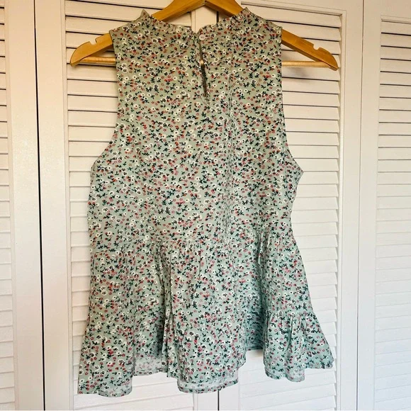 Floral Sleeveless Top - Picture 8 of 10